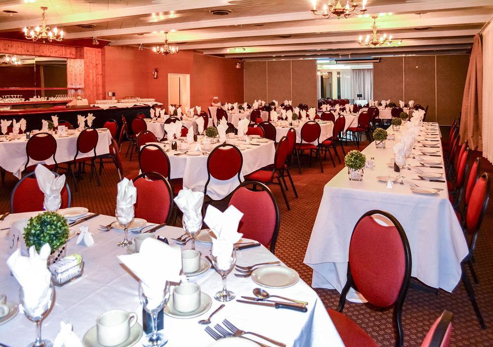 Hotel Le Principal Гранби Экстерьер фото