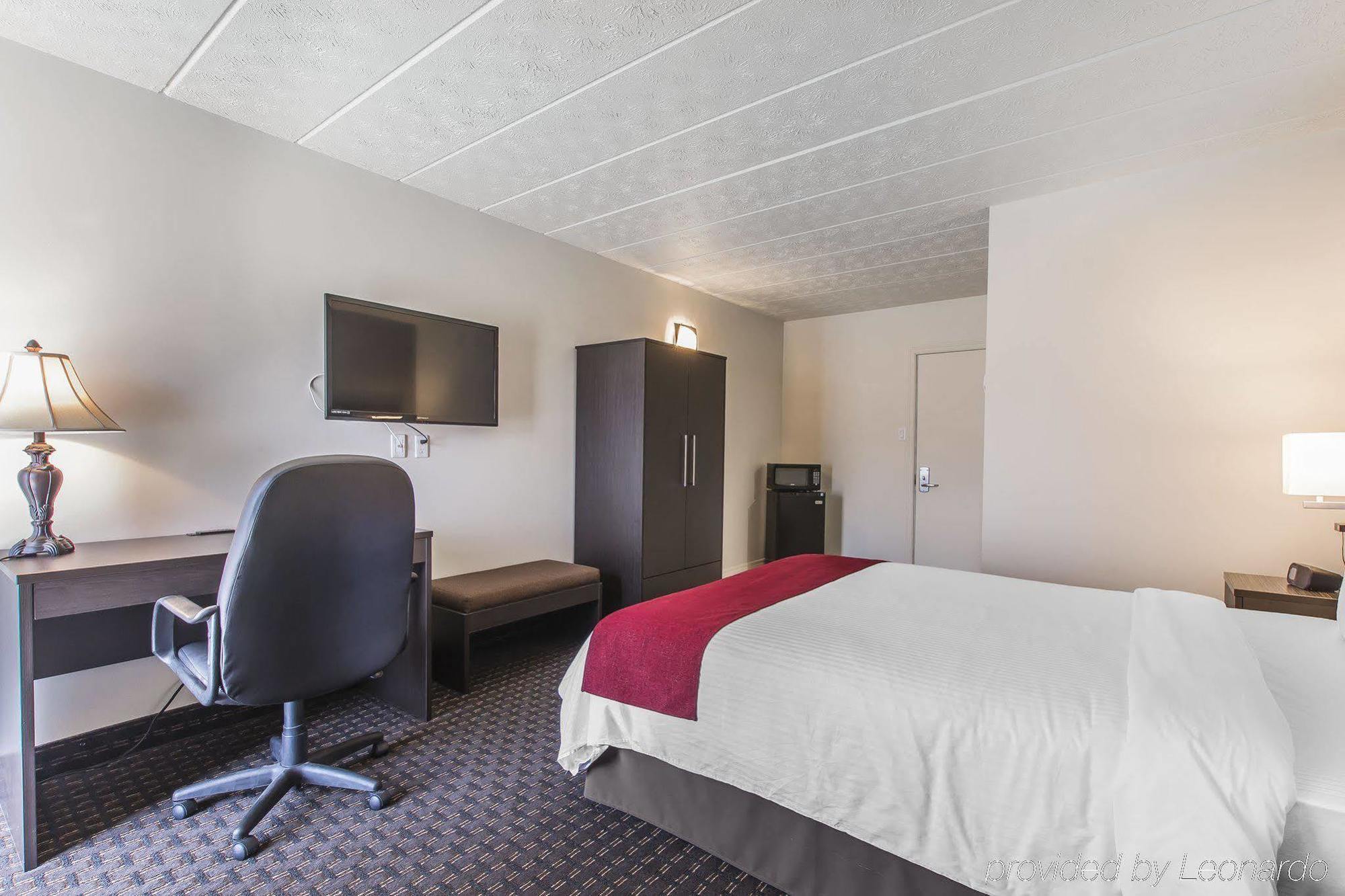 Hotel Le Principal Гранби Экстерьер фото