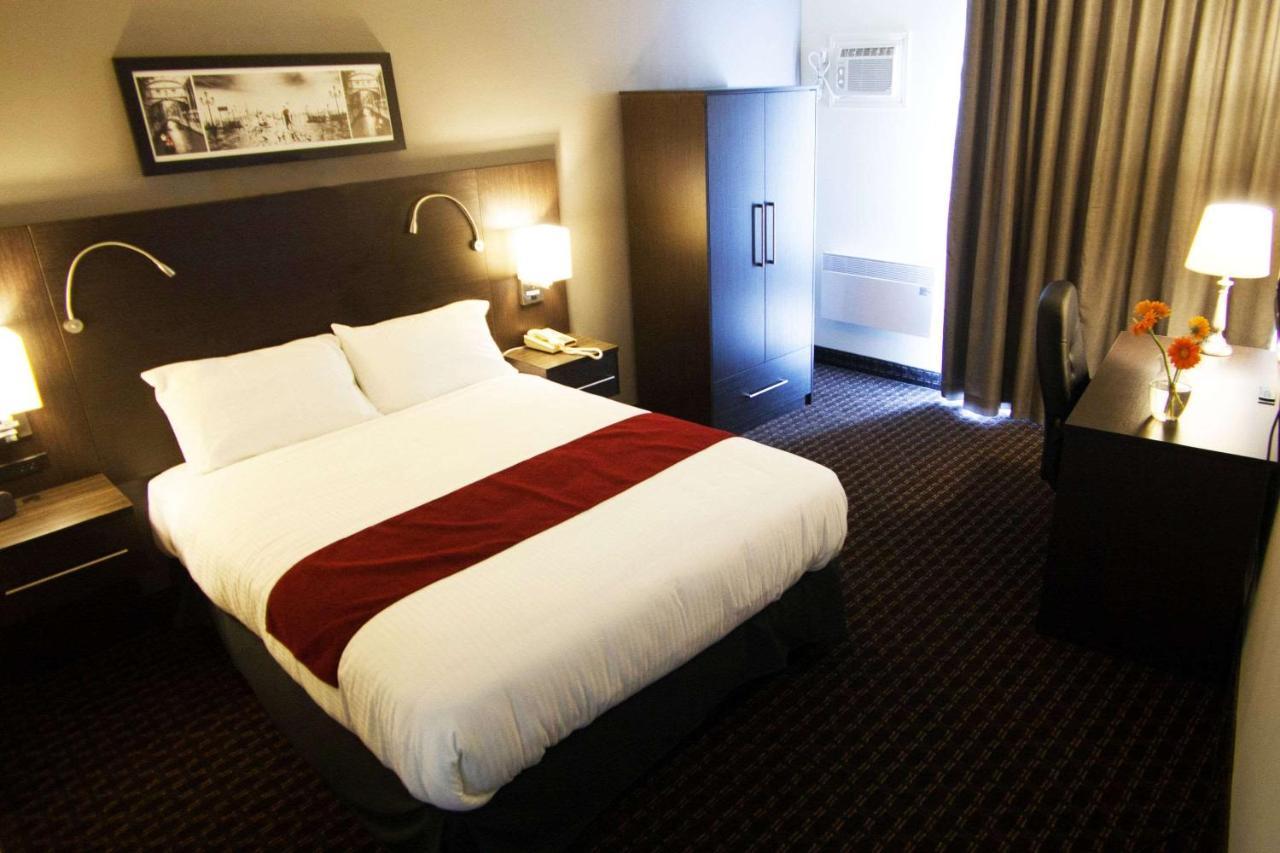 Hotel Le Principal Гранби Экстерьер фото